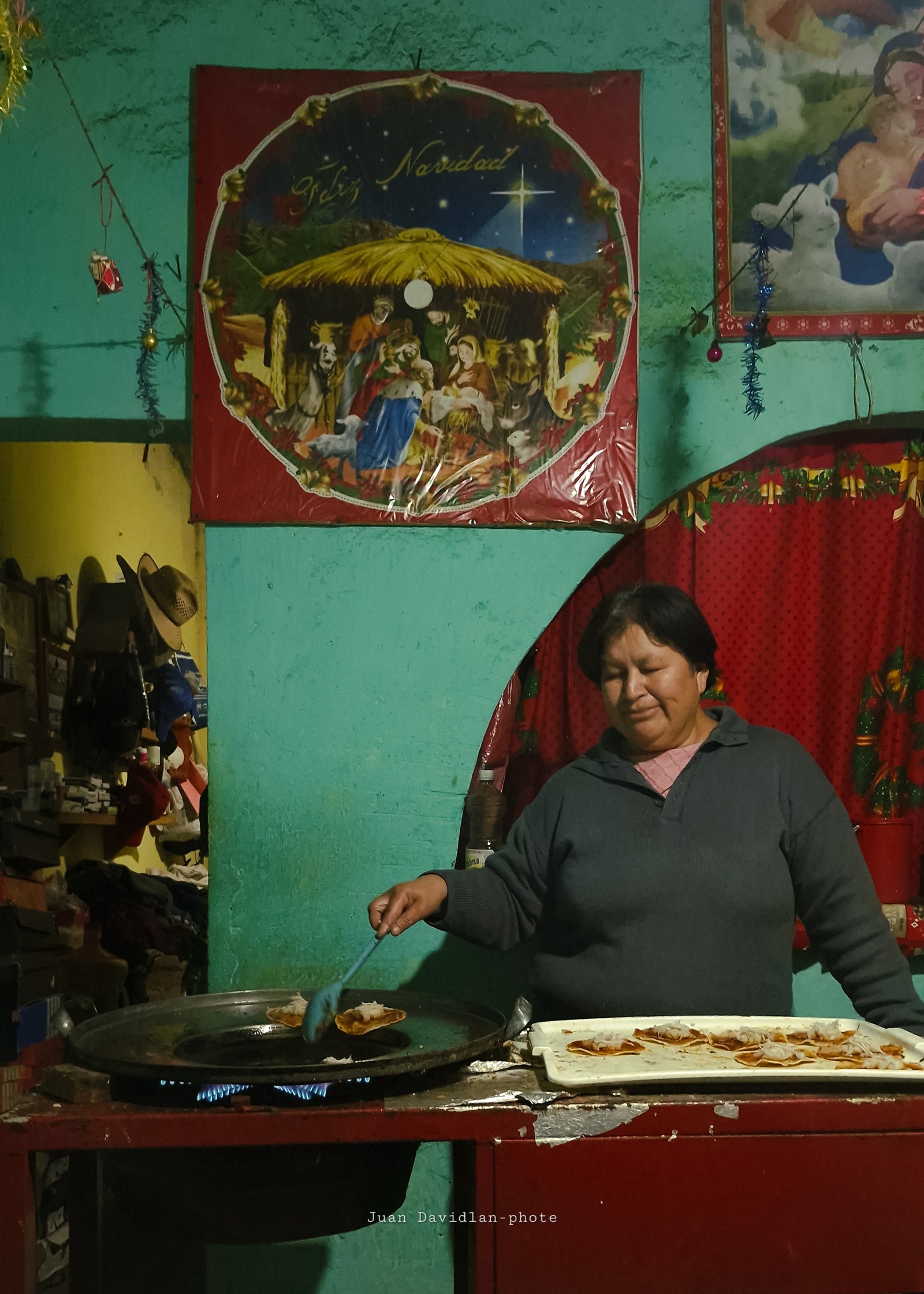 Cocinando garnachas en manteca
