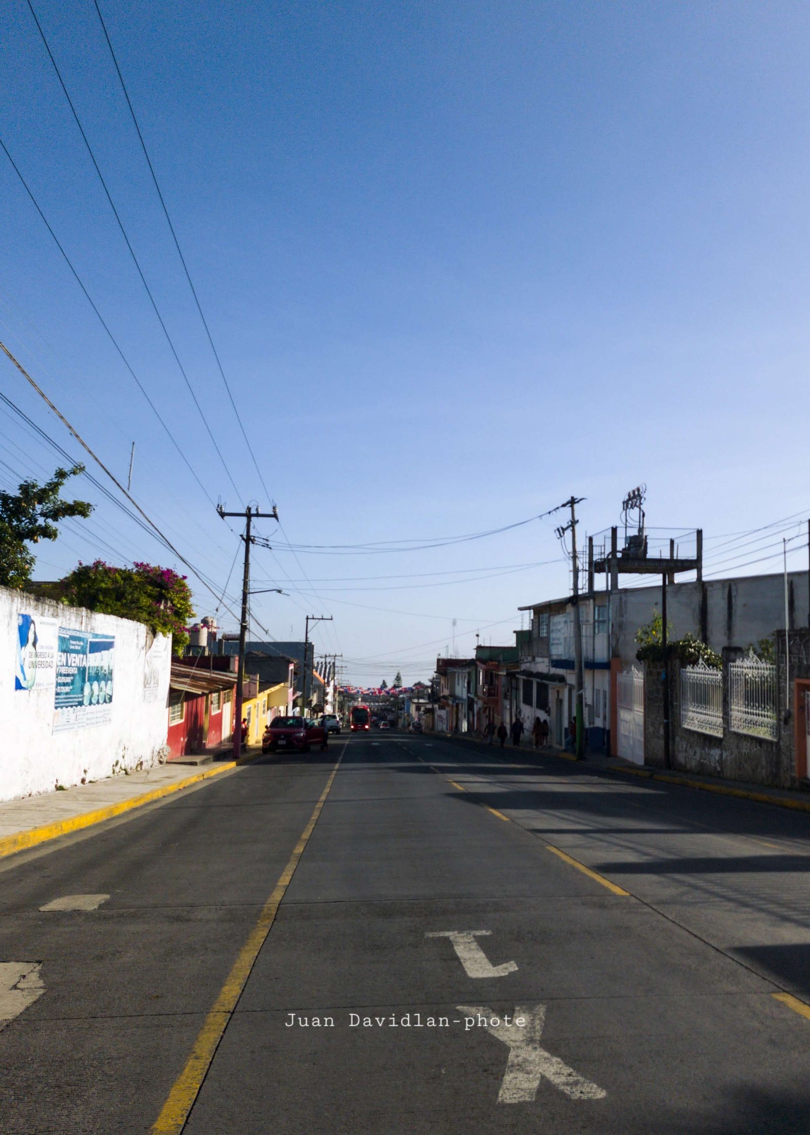 El amanecer azul - Calles de Altotonga, Veracruz
