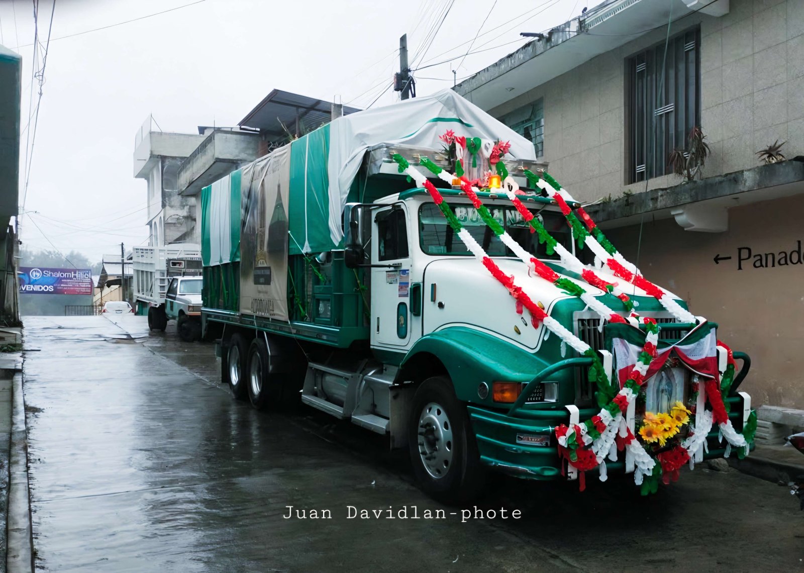 Lluvia en el carro  - Rostros y personas de Altotonga